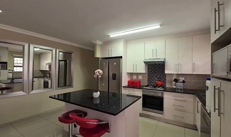 3 Bedroom Property for Sale in Beacon Bay North Eastern Cape